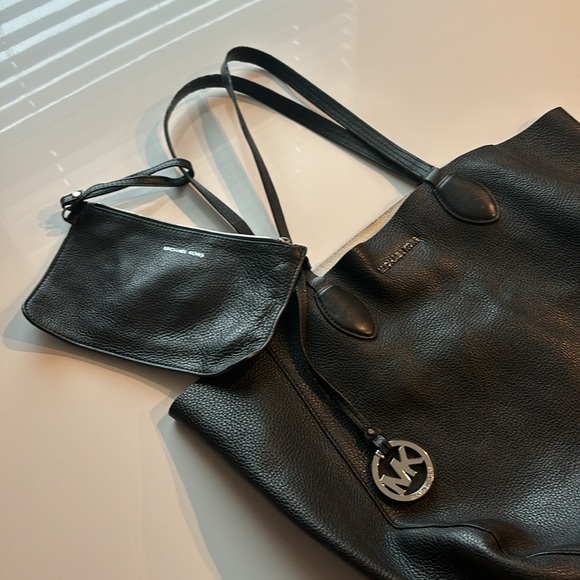 Black leather, Michael Kors, tote bag, large size - Picture 2 of 5